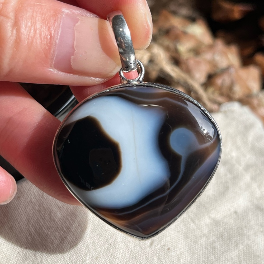 925 silver plated milky Yin-Yan Botswana agate pendant